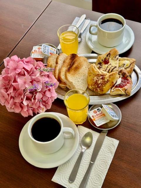 Hotel Villa Ines ميندوزا المظهر الخارجي الصورة